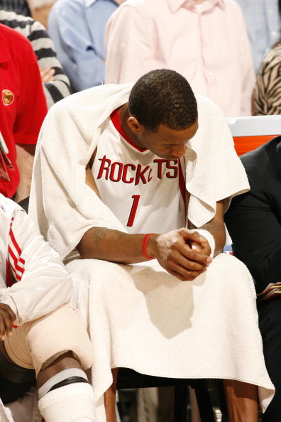 只等官宣，记者：利物浦中场莫顿已完成里昂的体检（利物浦中场莫顿完成里昂体检，官方宣布在即）