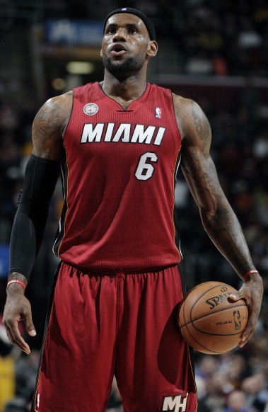 中超赛报：上海申花客场击败广州队,（中超战报：上海申花客场力克广州队）