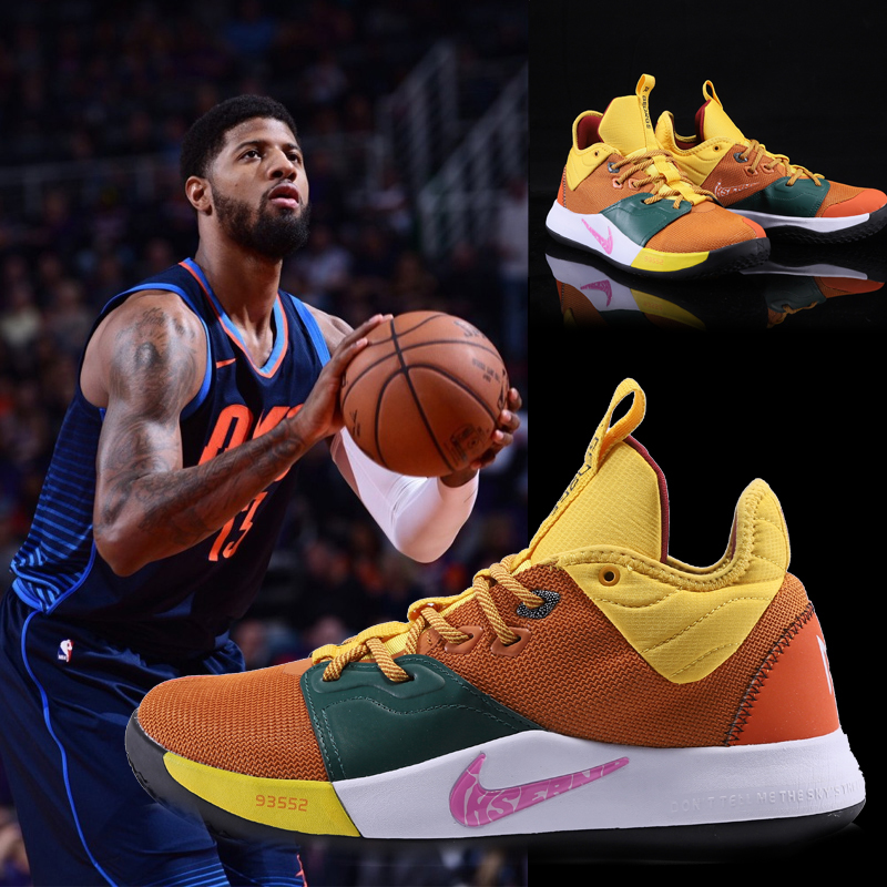 欧冠进球榜更新：莱万连续破门,（欧冠射手榜最新：莱万连场破门）