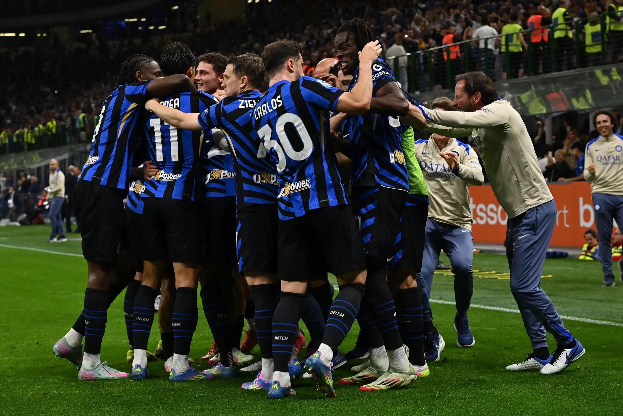 C罗新联赛完成帽子戏法（C罗在新联赛上演帽子戏法）